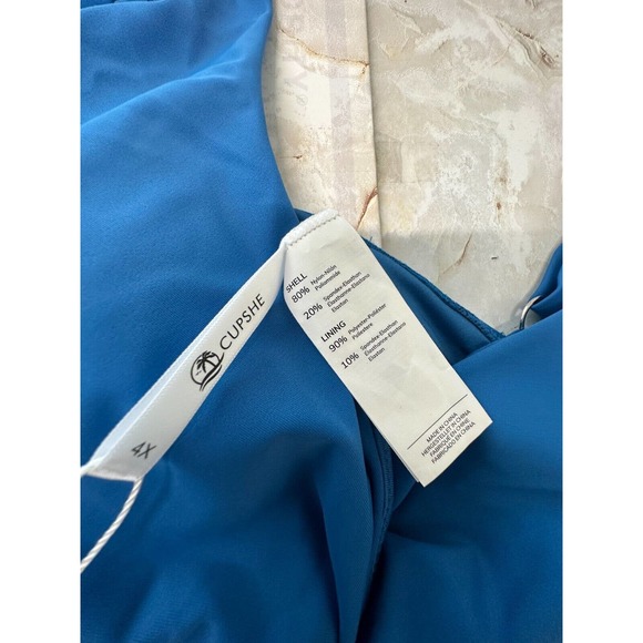 Cupshe Twist Front One Piece Adjustable Straps Swimwear Size‎ 4X - Picture 4 of 7